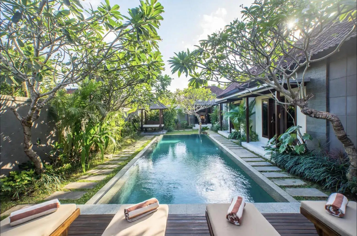 Villa Md Tranquil 6Br Villa At Eat Street Seminyak Indonezja